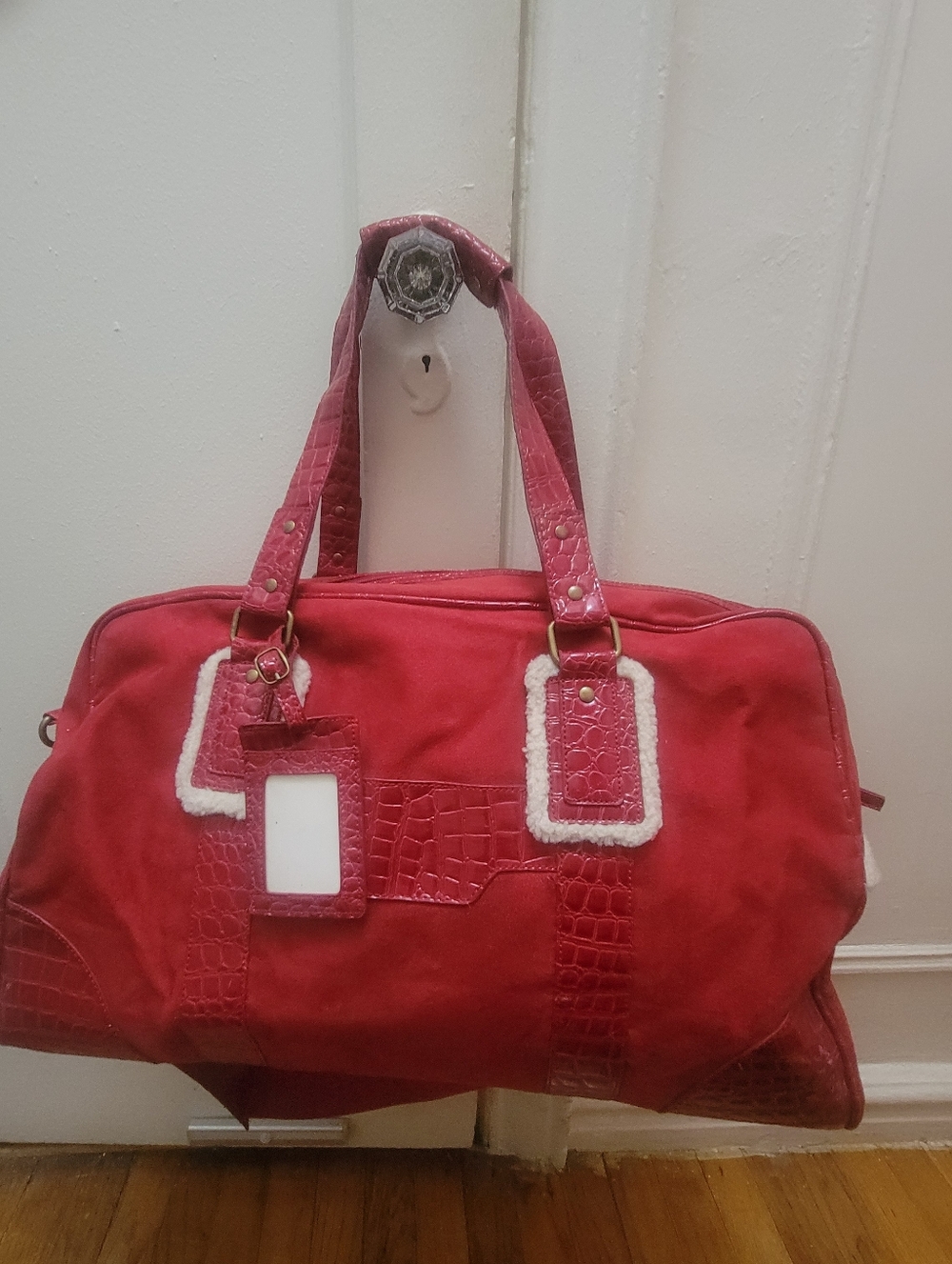 Bath & Body‎ Works Vintage Red Women’s Weekender Tote Bag EUC